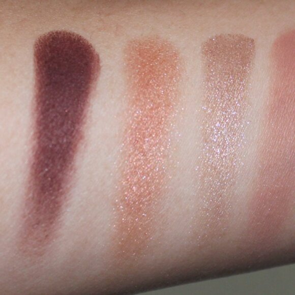 TOM FORD Creme Cream Eyeshadow Quad [01 Forbidden Pink] Limited Edition - Picture 3 of 3